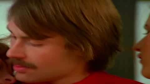 Küçük Köy Azgın Okulları