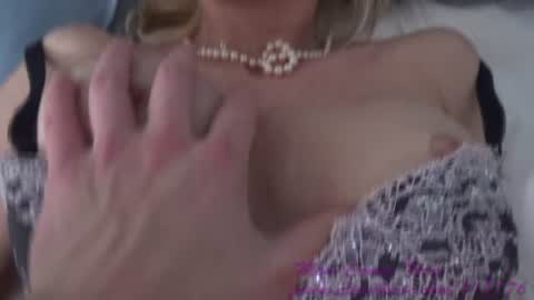 Azgın Olgun Anne Üvey Oğlu Tarafından İçine Boşaldı