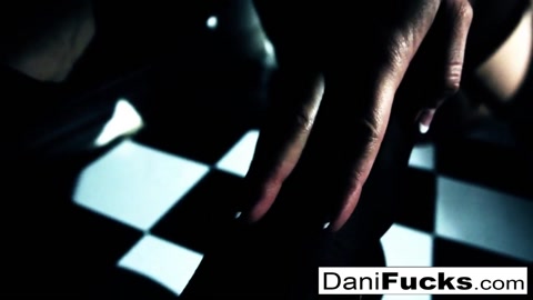 Dani Daniels'in Harika Memeleri ve Islak Amı