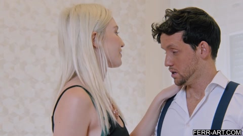 Azgın Şımarık Sarışın Nimf Cinsel Açlığını Terzisiyle Gideriyor - Cla...